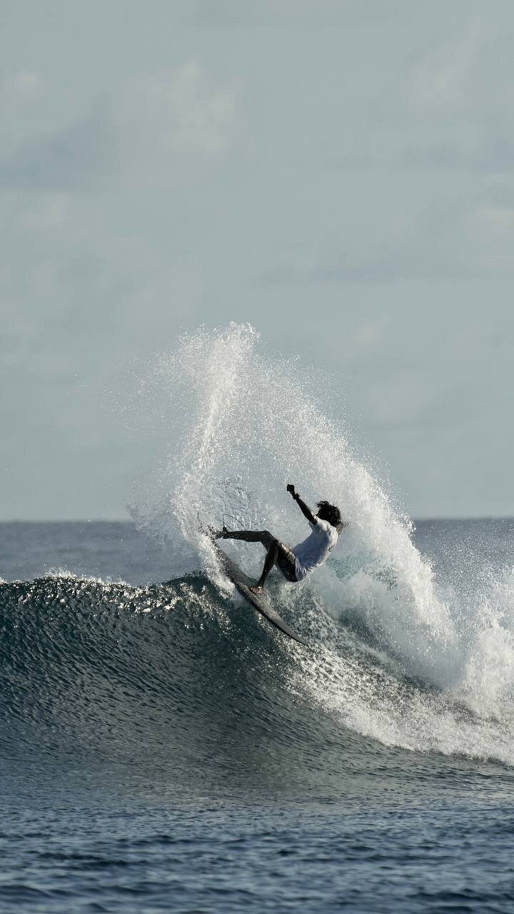 7-Day Maldives Surf & Stay